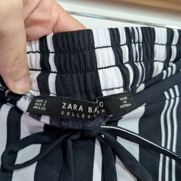 Zara Vertical Striped Elastic Waist Pants Black White Size Small - Picture 3 of 5
